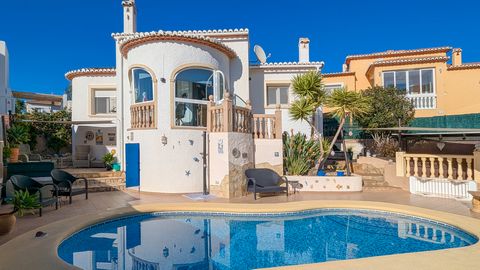 We are pleased to offer this well maintained 2/3 bedroom 2 bath villa close to the popular town of Pedreguer which is about 20/25 minutes from both Denia and Javea.The property is accessed via electric sliding gates that open to a carport, from where...