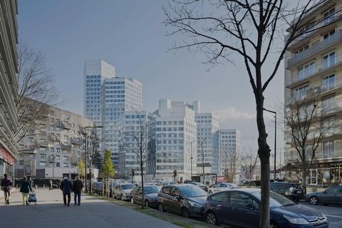 Esta cómoda residencia de apartamentos ofrece un estudio superior con capacidad para 2 personas, que cuenta con una sala de estar con dos camas. La propiedad admite mascotas, lo que permite hasta dos mascotas por una tarifa adicional. Cada apartament...