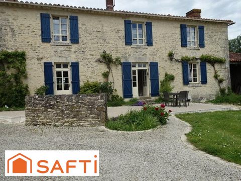 Ideally located 1 hour from the beaches in a charming village in the Vendée countryside, this old residence of approximately 175m² will meet all your expectations. Exterior walls in cut stone, stone slabs and wooden floors in the living rooms, sunny ...