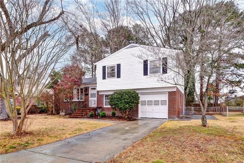 Welcome to 33 Southwind Drive, a charming split-level home nestled in Hampton's Bonaire neighborhood. This home offers 3 bedrooms and 2 bathrooms with 1,454 square feet of living space. The home features hardwood floors in the bedrooms, and a versati...