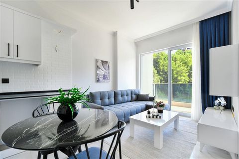 Die Firma Stay Property bietet eine Wohnung zum Verkauf in Avsallar an. Die Wohnung besteht aus 1 Schlafzimmer, die Gesamtfläche der Wohnung beträgt 42 m². Die Entfernung zum Meer beträgt 1400 m. Wenn Sie Sandstrände mögen, sollten Sie sich auf jeden...