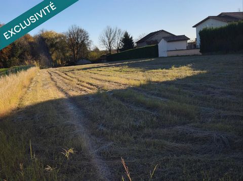 TERRAIN CONSTRUCTIBLE DE 580M² SUR LA COMMUNE DE MANZIAT