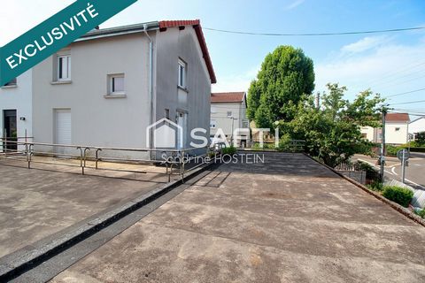 Maison libre 3 cotés avec terrasse et garage!