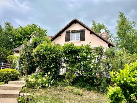 Pavillon sans travaux, fabrication artisanale dans un écrin de verdure.
