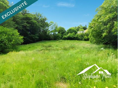 Construisez votre avenir dans un havre de paix ! Saisissez l'opportunité de bâtir votre projet sur un terrain constructible de 2487 m² à Peret Bel Air.