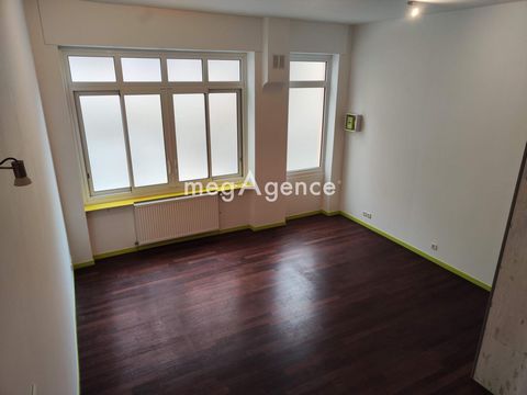 Villeurbanne Charpennes / Lyon 6 – T2 lumineux avev de grands volumes