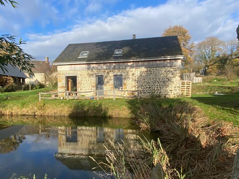 Maison en pierre 88 m², 3 chs, terrain 30418 m², La Lande St Siméon