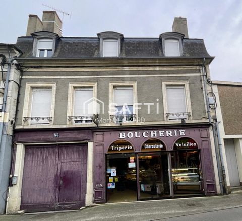 Immeuble avec commerce et trois appartements à Mehun sur Yèvre