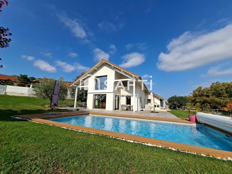 Magnifique maison avec une piscine