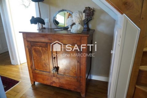 Très belle demeure en pierre avec piscine, dépendances et parc arboré