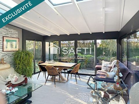 Nouveauté en Exclusivité – Vergeroux | Maison de plain-pied – 3 chambres – Piscine – Deux doubles garages