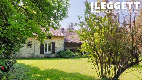 A21359BLO87 - Approx. 227 m2 of living space for this lovely restored farmhouse situated in a quiet location. 8 Mns from the next village with 2 restaurants. 2900 m2 of land planted with trees and a small attached barn. All the roofs have been redone...