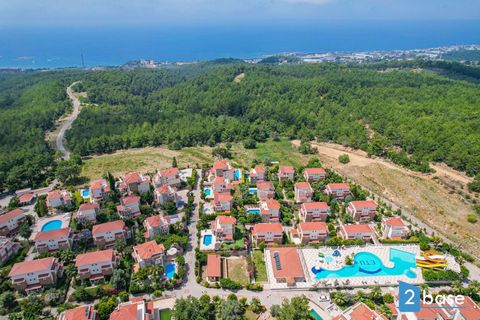 4 + 1 OTTOMAN VILLAGE - OTTOMAN VILLA INCEKUM Lovely home in holiday village close to the beach Pleasant view of park area. Enjoy the view of the surrounding parkland. Air conditioning for heating or cooling both living room and bedrooms. Shared faci...