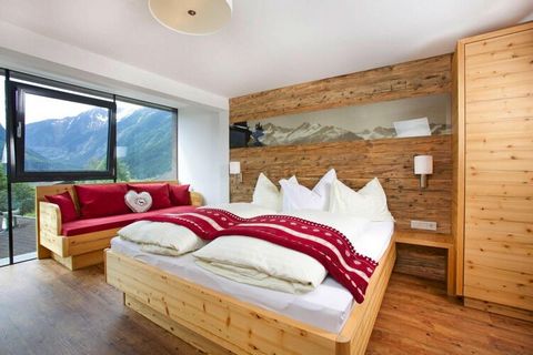 The Tauernfenster apartment house is in a quiet yet central location in the Hohe Tauern National Park. With a magnificent view of the mountains, you can start your holiday perfectly. The high-quality furnished apartments are fully equipped and impres...