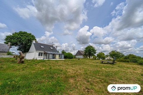 Are you looking for your new home, a place where you can flourish in peace? Look no further, we have the perfect home for you in Pluméliau, a true haven of peace surrounded by farmland. Imagine yourself owners of a charming house of 100m2, nestled on...