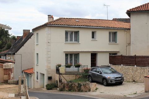 Close to the centre of L'Isle Jourdain, this 3-bedroom house to update, has two garages, a courtyard garden, and also a large flat vegetable garden only a 1 minute walk away. The house has two staircases, and so could be split in two: into one unit w...