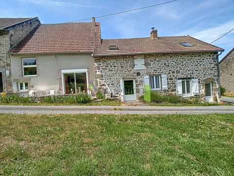 Your Petite Agence Guéret offers for sale this beautiful stone house located in a quiet hamlet in the commune of Roches. It consists on the ground floor of a living room with wood stove, dining/kitchen room with access to the terrace, a bedroom, a sh...