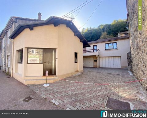 Mandate N°FRP155031 : House approximately 88 m2 including 5 room(s) - 3 bed-rooms - Cour * : 386 m2. Built in 1992 - Equipement annex : Cour *, Terrace, Garage, parking, double vitrage, and Reversible air conditioning - chauffage : electrique - Class...