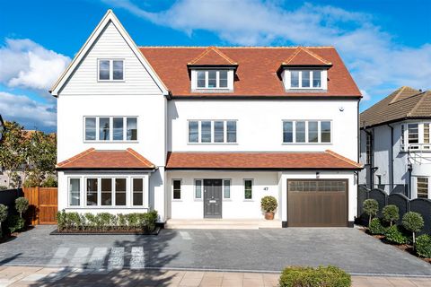 A substantial new detached house just a few hundred yards from the seafront offering approx. 5200sq ft of high-quality luxury living with landscaped gardens, garaging & parking. Rarely does a house of this size, flexibility and quality come to the ma...