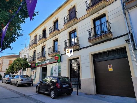 Located in popular Cuevas Bajas in the Malaga province of Andalucia, Spain. This beautiful 3 bedroom, 2 bathroom apartment sits in the centre of town close to all the local amenities the town has to offer and only a short 10 to 15 minute drive to his...