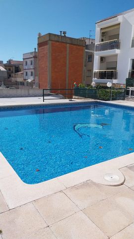 1. Apartment → Apartment in Calafell area Platja de Calafell, 65 m. of surface, 3 m2 of terrace, 200 m. from the beach, 2 double bedrooms and a single room, a bathroom, a toilet, property to move into, kitchen only furniture, interior carpentry of wo...