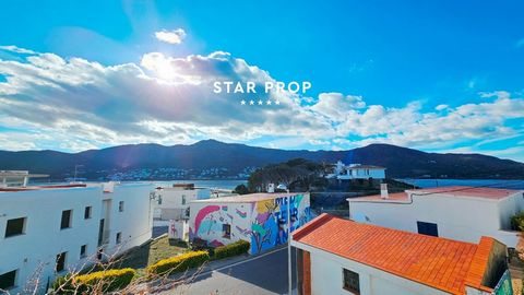 STAR PROP, the leading real estate agency in the area, presents you with this incredible opportunity to live by the sea in a house with unique charm. Discover this spectacular property located in Port de la Selva, next to the beach. With a perfect la...