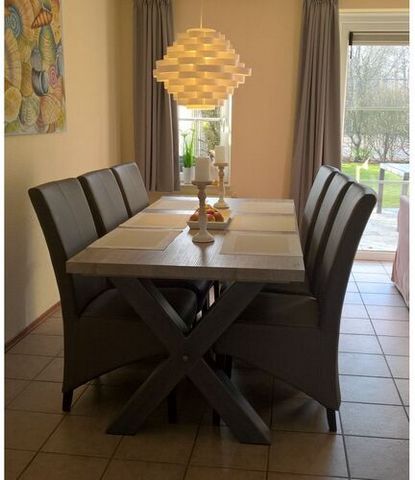 Holiday home in Zeeland, ideal for up to 5 vacationers, with 2 bedrooms, extends over 103m². Welcome to the modern ambience of this family -friendly holiday home. Modern kitchen, dishwasher, large refrigerator, microwave, washing machine. Garden hous...