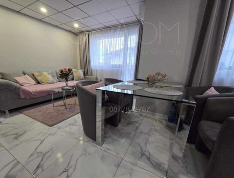 PROPERTY Reference 300037 PROPERTIES S-DOM SELLS FURNISHED APARTMENT Consisting of a living room with a kitchenette, two bedrooms, a bathroom with a toilet, a laundry room, two terraces, an entrance hall. South-North exposure Free parking access. The...