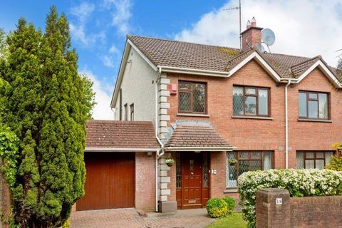 Superb 3 Bed House For Sale In Dublin Ireland Esales Property ID: es5554090 Property Location 18 Rathmichael Manor , Loughlinstown, Dublin 18 D18 EE33 Property Details Your Own Haven in a Thriving Dublin Suburb: 3-Bed Gem in Rathmichael Manor Live th...