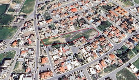 Introducing an exceptional opportunity for a building project in the serene locale of Oroklini, Larnaca. This expansive residential plot spans an impressive area of 5,600 square meters, providing ample space for the development of a prestigious apart...