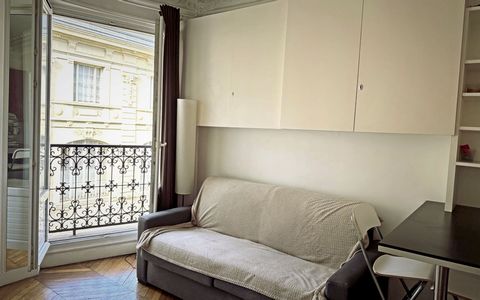 Located on the 3rd floor of a quiet, secure building in the heart of Paris, this comfortable studio apartment is perfect for a 2-person stay in Paris. On entering, the flat opens onto a bright main room with a living room, a television and an open-pl...