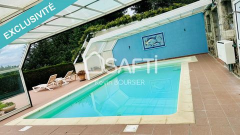 Located in the charming town of Saint-Romain-Lachalm, this property offers an ideal setting combining calm and nature. Close to all amenities, this locality benefits from a preserved and peaceful environment, conducive to relaxation. Its strategic lo...