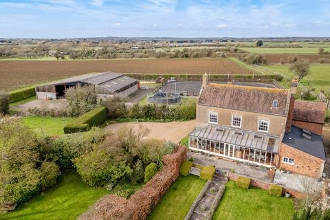 A substantial detached period farmhouse set in circa 32 acres with panoramic views. Beautifully presented with six double bedrooms, two en-suites, stunning bathroom, modern shower room, lounge, dining room, kitchen/diner, office, conservatory, utilit...