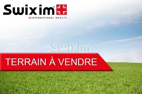 REF 18640 MO - Near DOLE - Good visibility for this building land of 3500 m² positioned near a busy road, in a commercial zone and/or for tertiary activities and/or hotel accommodation. 210,000 euros Swixim independent commercial agent in your sector...