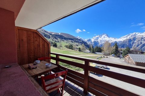 Référence du logement : 484226 Bienvenue dans la résidence Janremon Votre studio Les 2 Alpes d’une superficie de 25 m² pour 4 personnes, se compose de : - Charmant séjour avec canapé et télévision ; - Grand balcon avec magnifique vue montagne ; - Cui...