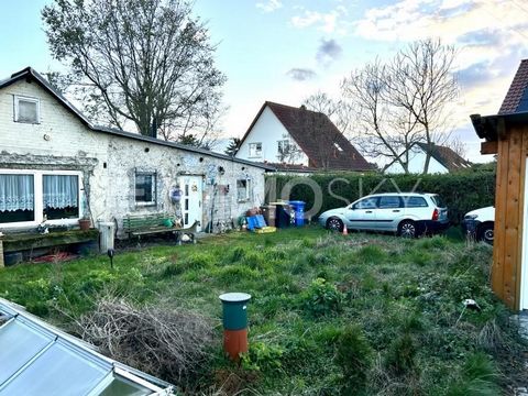 Wilt u uw heldere, zonnige en rustige familiedroom vervullen in een groen veld? Gelegen in een rustige en kindvriendelijke buurt is de tijd gekomen om deze droom waar te maken en een van de laatste bouwkavels in deze aantrekkelijke omgeving veilig te...