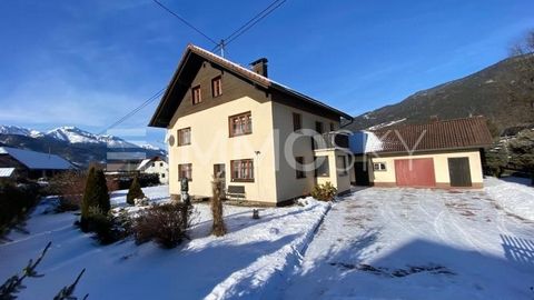 QUIET LOCATION - SUN - VIEW SECOND HOME POSSIBLE ! As soon as you arrive, you can see how lovingly everything is cared for here. Lots of greenery all around and a great view of the mountains. On the ground floor there is the new, large and bright kit...