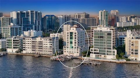 Experience the perfect blend of contemporary downtown living and breathtaking bay and city views in this rarely available three-bedroom-plus-media-room residence at Majestic Bay. Nestled in the desirable Golden Gate Point enclave, this exclusive resi...