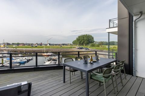 Welcome to your seaside sanctuary in Sint-Annaland, where relaxation meets breathtaking views in this charming first-floor apartment. Perfectly suited for up to 4 guests, this retreat offers an idyllic escape just steps from the sun-kissed beach. Upo...