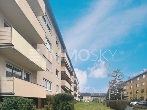 Este encantador condominio en Gochsheim se encuentra en una zona residencial tranquila y verde y ofrece una buena oportunidad para los compradores que buscan una propiedad bien mantenida. El apartamento está situado en la planta baja de un antiguo ed...