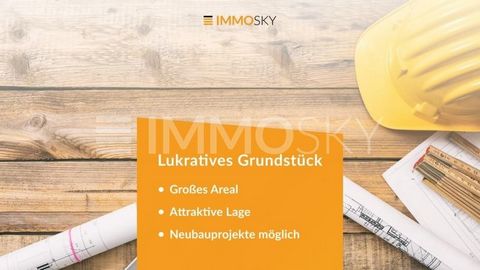 Dieses vielseitige Grundstück bietet eine hervorragende Gelegenheit für Investoren und Immobilienentwickler. Es umfasst zwei Gebäude, die aktuell als Gewerbeflächen von unterschiedlichen Mietern genutzt werden. Zusätzlich befinden sich in einem der G...