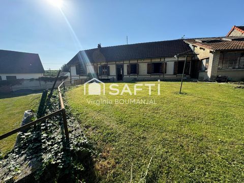 A Dompierre, village située à 7 minutes de Montdidier venez découvrir cette maison de village de 74 m2 environ à rénover comprenant une cuisine, une salle-salon, deux chambres, une salle d'eau et un Wc. Un garage de 57 m2 environ et une dépendance de...