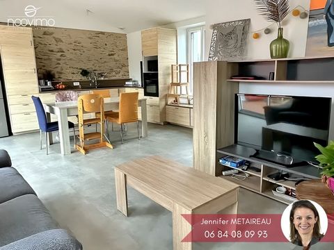 Jennifer METAIREAU your NOOVIMO advisor presents this new product exclusively in the town of La Haye-Fouassière - La Croix Moriceau: Located only 500 m from the train station, come and discover this old house completely renovated on one level which o...