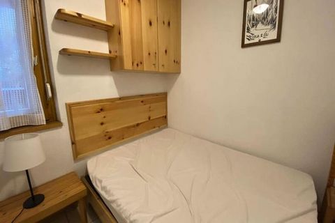 Geef uw vakantie een boost in dit charmante appartement gelegen in een rustig en goed onderhouden gebouw in Les 2 Alpes. Het appartement beschikt over een slaapkamer met voldoende opbergruimte en een comfortabel tweepersoonsbed en is ideaal voor een ...