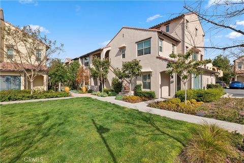 **MOVE-IN READY, single-level 2-bedroom, 2-bath, located in Irvine newest community, Cypress Village. This charming home is situated within the “Azalea” community which showcases modern living and resort-style amenities. **Very private home with an e...