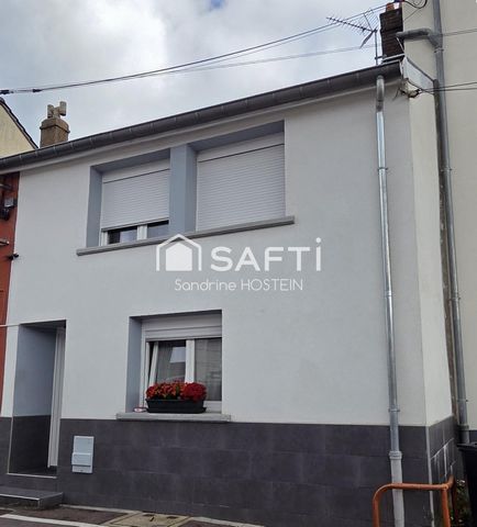 Maison rénovée de 120m2 avec 3 chambres et 2 terrasses!