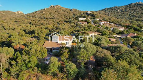 Ensemble immobilier avec fort potentiel à Figari