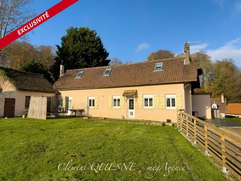 Ensemble immobilier composé d'une maison ainsi que d'une dépendance entièrement rénovée, prête à l'utilisation. Le bien est situé sur la commune de Hautot-sur-Mer (Petit-Appeville), au pied de l'avenue verte et à seulement 2.5km de la magnifique plag...