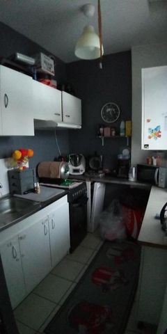 BELIN-BELIET, 750 Euro charges comprises Appartement T3 Tres bon etat 61 m 2. Comprenant sejour, cuisine Amenagee equipee, 2 chambres, 1 salle de bain, 1 wc. Proche commodites. Caution : 1 mois HC. Nous contacter dl 05.56.04.04.04 fd 210 Euro - mis a...