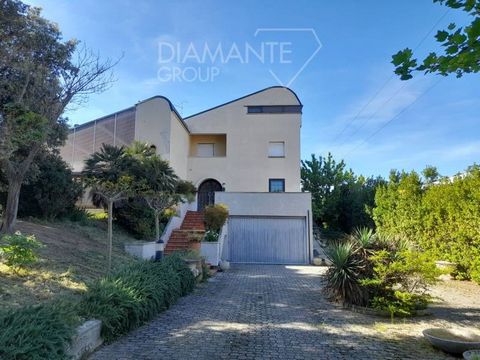 CASTIGLION FIROENTINO (AR), La Nave: 800 sqm villa on four levels comprising: basement - large garage, with two storerooms and bathroom and large living room with oven and kitchenette. ground floor - large living room closed part in glass part in ple...